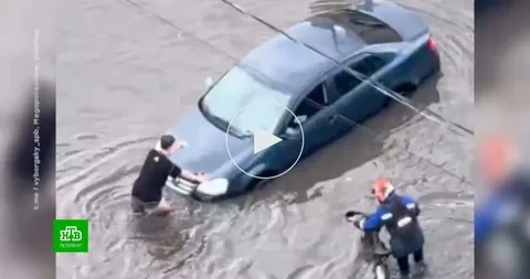 Без устали дожди и грозы