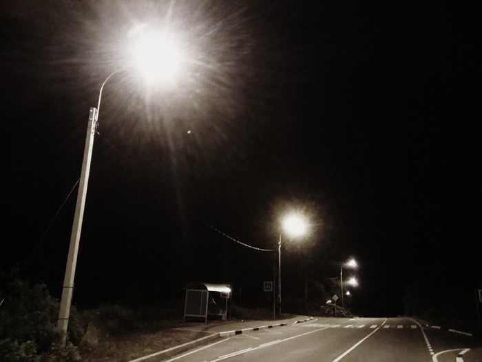 37 фонарей светят в дорогу мне...