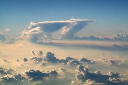 Летели облака… (февральская стилизация)