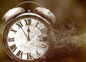 Опять часы спешат вперёд...