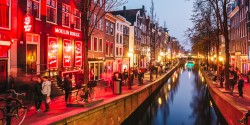 Про Амстердам
