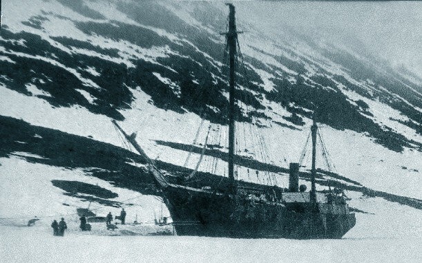 Мы доказали.(Первым полярным морякам)Фото 1913г. Св.Фока эксп.Г.Седова