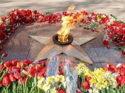 80-я Весна