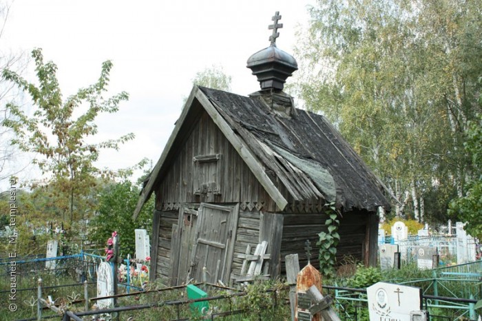 Погост, церквушка, тишина