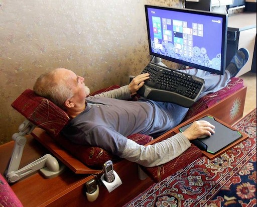 Взял, да выпал из реала