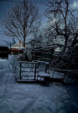 Снег в апреле