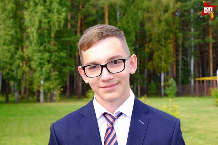 Восьмиклассник Петя