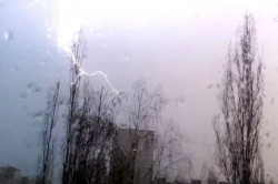 Апрельская гроза