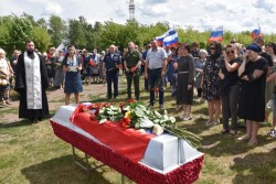 Домой их привозят