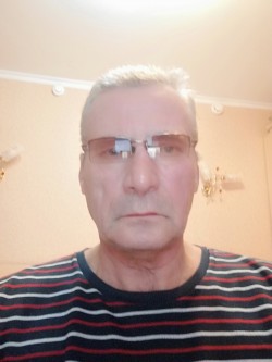Ломакин