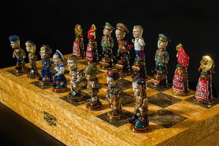 Большая шахматная доска