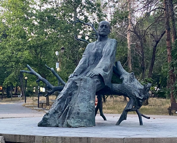 На мелодию Комитаса &ldquo;Al Aylughs&rdquo;