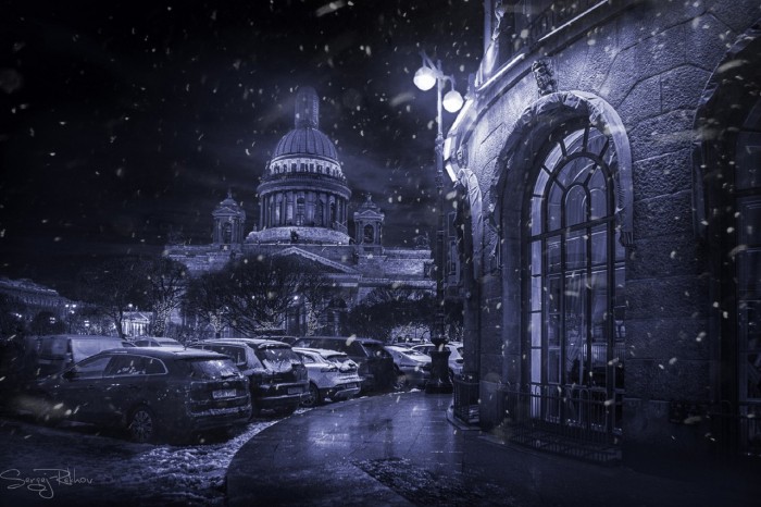 В весеннем Питере зима.