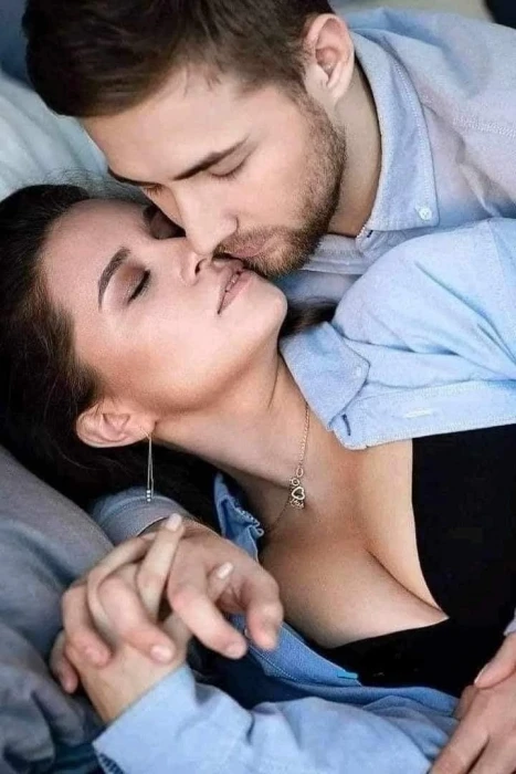 Придёт в её сны