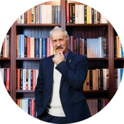 Константин Еланцев