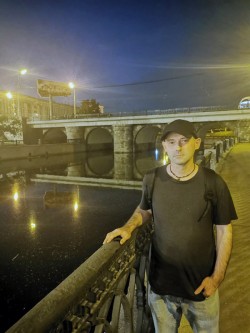Валерий Молочников