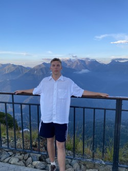 Александр Гавань